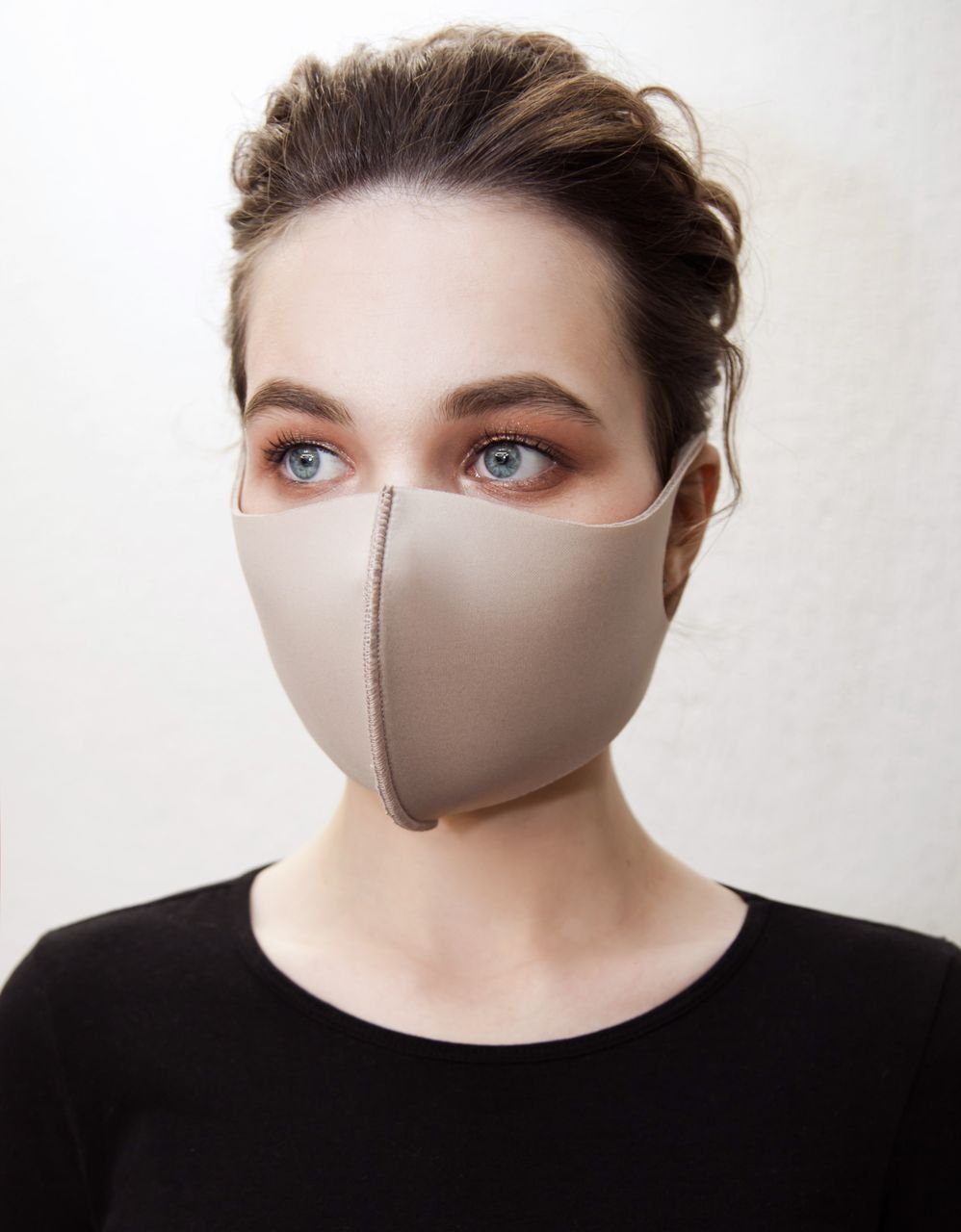 Reusable cotton hygienic mask. Can be washed or ironed with a hot iron.